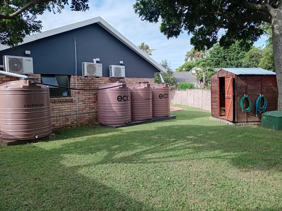 4 Bedroom Property for Sale in Gonubie Eastern Cape